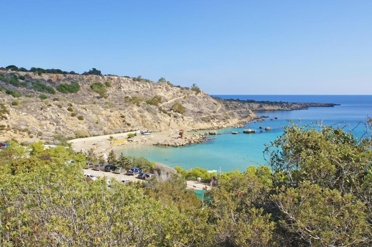 Nissi Sapphire Villa アヤナパ エクステリア 写真