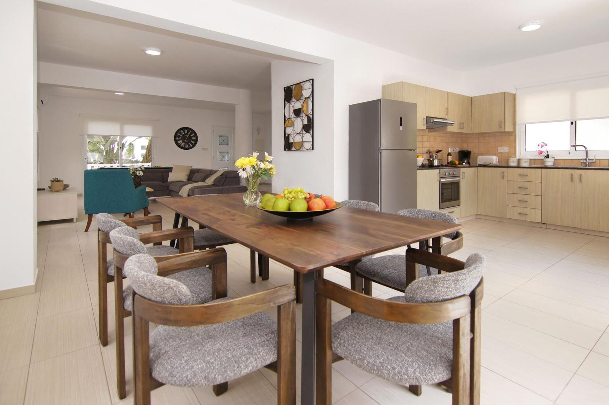 Nissi Sapphire Villa アヤナパ エクステリア 写真